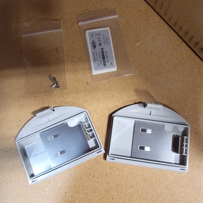 206512-00S SP80 Battery Door Kit